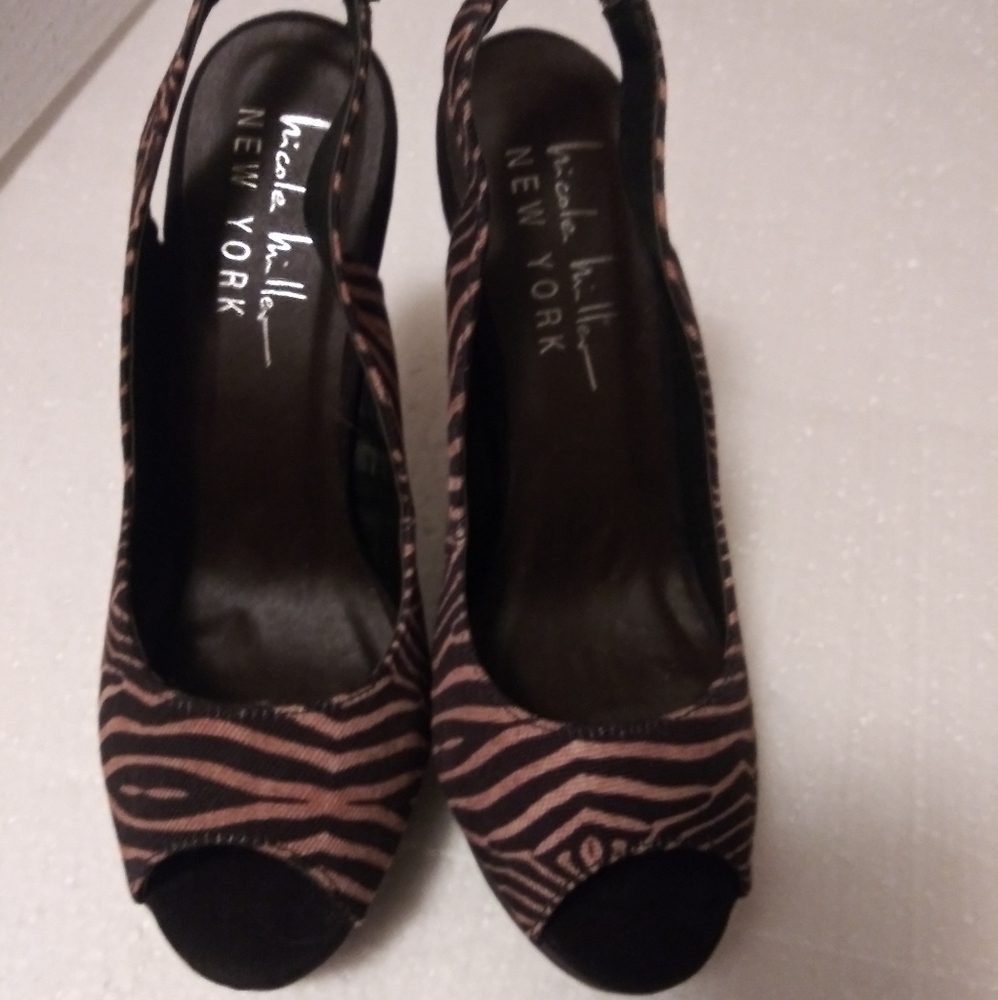 Sandal brown and black